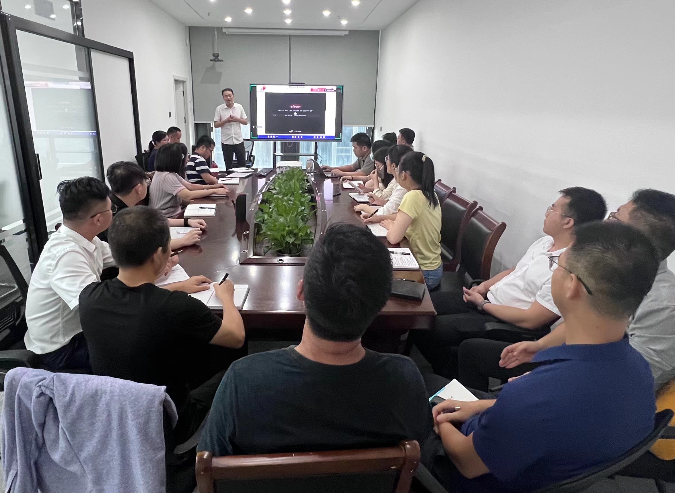 广西公司开展消防安全教育培训